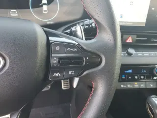 Hyundai ELANTRA 2023 N Line Sedán de 4 puertas