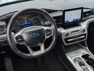 Ford Explorer 2022 XLT SUV de 4 puertas