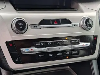 Ford Explorer 2022 XLT SUV de 4 puertas