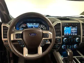 Ford F-150 2018 4x4 King Ranch 4dr SuperCrew 5.5 ft. SB