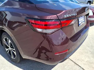 Nissan Sentra 2023 SV 4dr Sedán