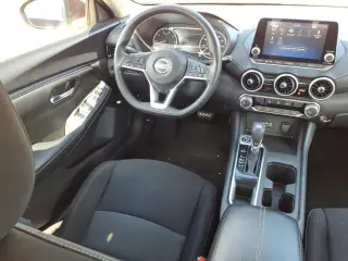 Nissan Sentra 2023 SV 4dr Sedán