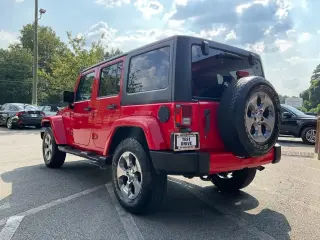Jeep Wrangler Unlimited 2016 4x4 Sahara 75th Anniversary SUV de 4 puertas