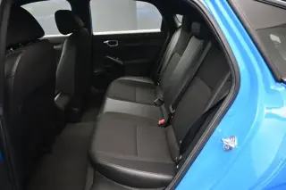 Honda Civic 2024 Sport de 4 puertas con portón trasero y transmisión CVT