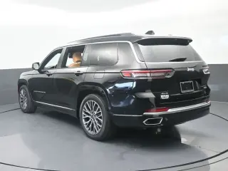 Jeep Grand Cherokee L 2023 4x4 Summit SUV de 4 puertas