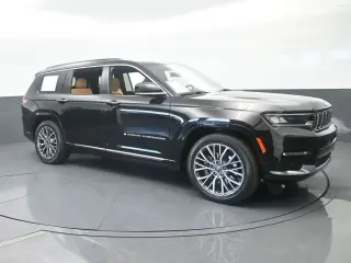 Jeep Grand Cherokee L 2023 4x4 Summit SUV de 4 puertas
