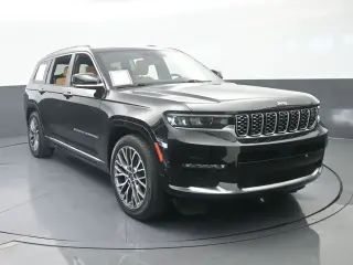 Jeep Grand Cherokee L 2023 4x4 Summit SUV de 4 puertas