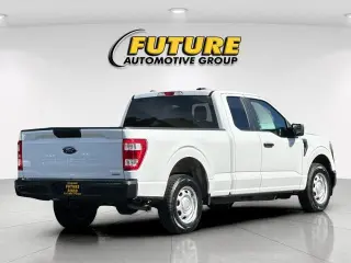 Ford F-150 2022 4x2 XL 4 puertas SuperCab caja estándar de 6.5 pies