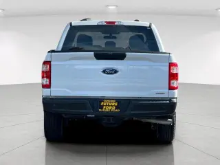 Ford F-150 2022 4x2 XL 4 puertas SuperCab caja estándar de 6.5 pies