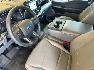 Ford F-150 2022 4x2 XL 4 puertas SuperCab caja estándar de 6.5 pies