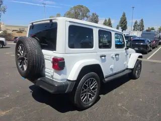 Jeep Wrangler 2023 4x4 Sahara 4xe 4dr SUV