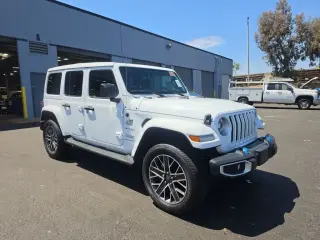 Jeep Wrangler 2023 4x4 Sahara 4xe 4dr SUV