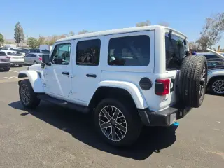 Jeep Wrangler 2023 4x4 Sahara 4xe 4dr SUV