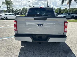 Ford F-150 2023 4x2 XL 4dr SuperCrew 5.5 ft. SB