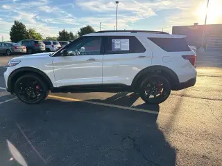 Ford Explorer 2023 AWD ST 4dr SUV