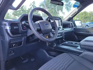 Ford F-150 2023 4x4 XL 4dr SuperCab 6.5 ft. SB