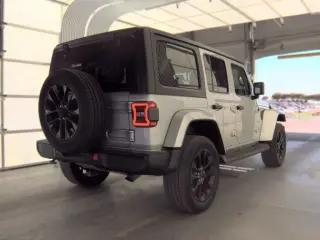 Jeep Wrangler 2023 4x4 Sahara 4xe SUV de 4 puertas