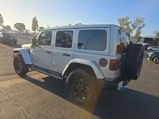 Jeep Wrangler 2023 4x4 Sahara 4xe 4dr SUV