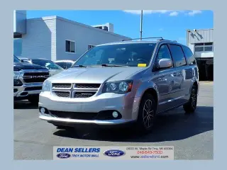 Dodge Grand Caravan 2016 R/T 4dr Mini-Van