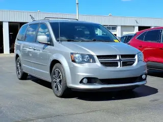 Dodge Grand Caravan 2016 R/T 4dr Mini-Van