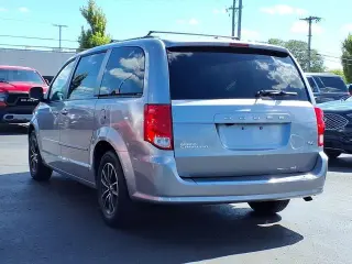Dodge Grand Caravan 2016 R/T 4dr Mini-Van