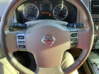 Nissan Armada 2012 4x4 Platinum 4dr SUV