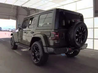 Jeep Wrangler 2023 4x4 Sahara 4xe 4dr SUV