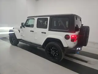 Jeep Wrangler 2023 4x4 Sahara 4xe 4dr SUV