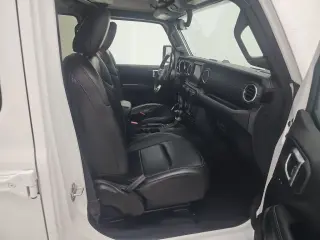 Jeep Wrangler 2023 4x4 Sahara 4xe 4dr SUV