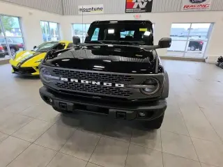 Ford Bronco 2023 4x4 Base Advanced 4dr SUV