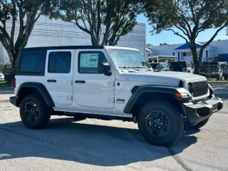 Jeep Wrangler 2025 4x4 Sport 4dr SUV