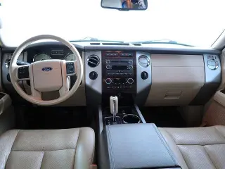 Ford Expedition 2011 4x4 XLT 4dr SUV