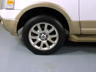 Ford Expedition 2011 4x4 XLT 4dr SUV