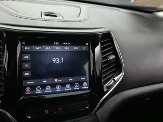 Jeep Cherokee 2019 Limited 4dr SUV