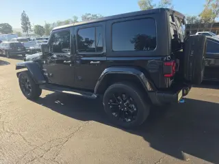 Jeep Wrangler 2023 4x4 Sahara 4xe 4dr SUV