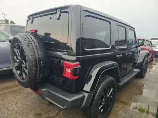 Jeep Wrangler Unlimited 2022 4x4 Sahara 4xe 4dr SUV