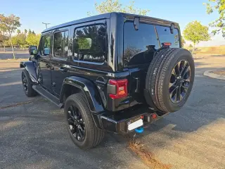 Jeep Wrangler Unlimited 2021 4x4 Sahara 4xe 4dr SUV
