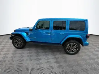 Jeep Wrangler 2023 4x4 Sahara 4xe 4dr SUV