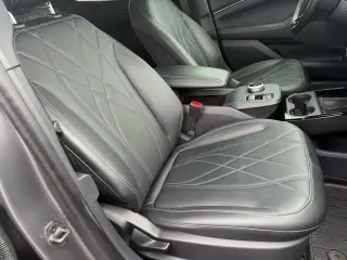 Ford Mustang Mach-E 2023 Select 4dr SUV
