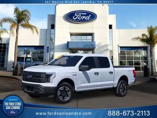 Ford F-150 Lightning 2023 AWD Pro 4dr SuperCrew 5.5 ft. SB