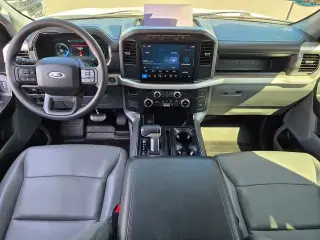 Ford F-150 Lightning 2023 AWD Pro 4dr SuperCrew 5.5 ft. SB