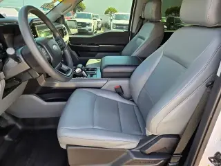 Ford F-150 Lightning 2023 AWD Pro 4dr SuperCrew 5.5 ft. SB