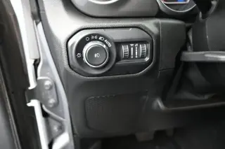 Jeep Wrangler Unlimited 2019 4x4 Sahara 4dr SUV
