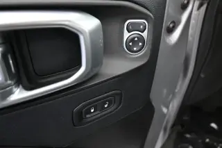 Jeep Wrangler Unlimited 2019 4x4 Sahara 4dr SUV