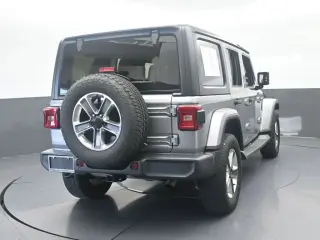 Jeep Wrangler Unlimited 2019 4x4 Sahara 4dr SUV