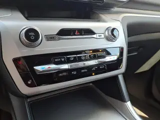 Ford Explorer 2024 AWD XLT 4dr SUV