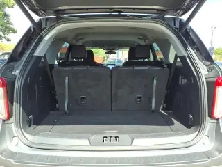 Ford Explorer 2024 AWD XLT 4dr SUV