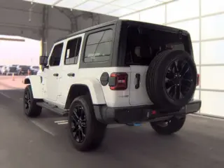 Jeep Wrangler 2023 4x4 Sahara 4xe 4dr SUV