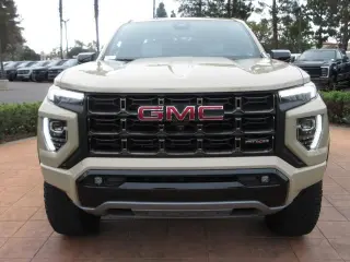 GMC Canyon 2024 4x4 AT4X 4dr Crew Cab 5 ft. SB