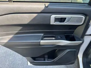 Ford Explorer 2023 AWD Limited 4dr SUV
